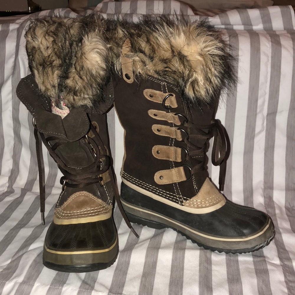 Sorel Joan of Artic boots